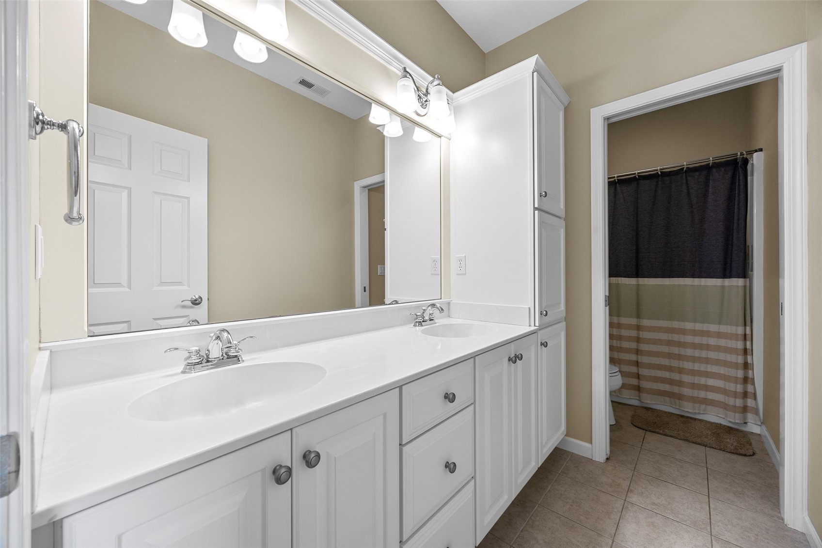 450 Hickory Court Robins IA 52328