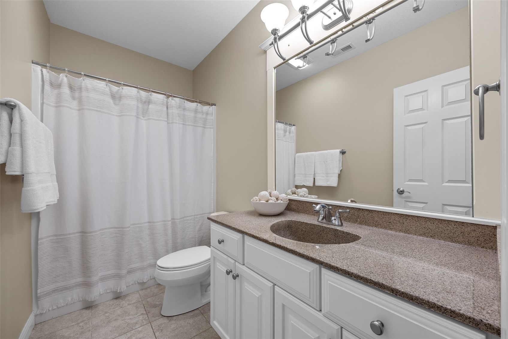 450 Hickory Court Robins IA 52328