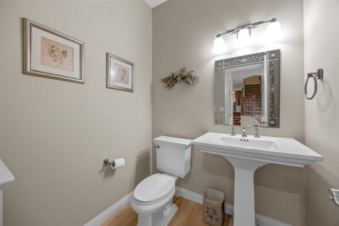450 Hickory Court Robins IA 52328