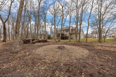 450 Hickory Court Robins IA 52328