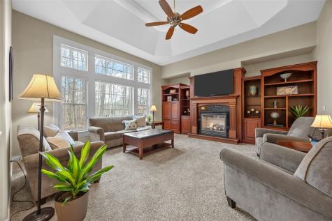 450 Hickory Court Robins IA 52328