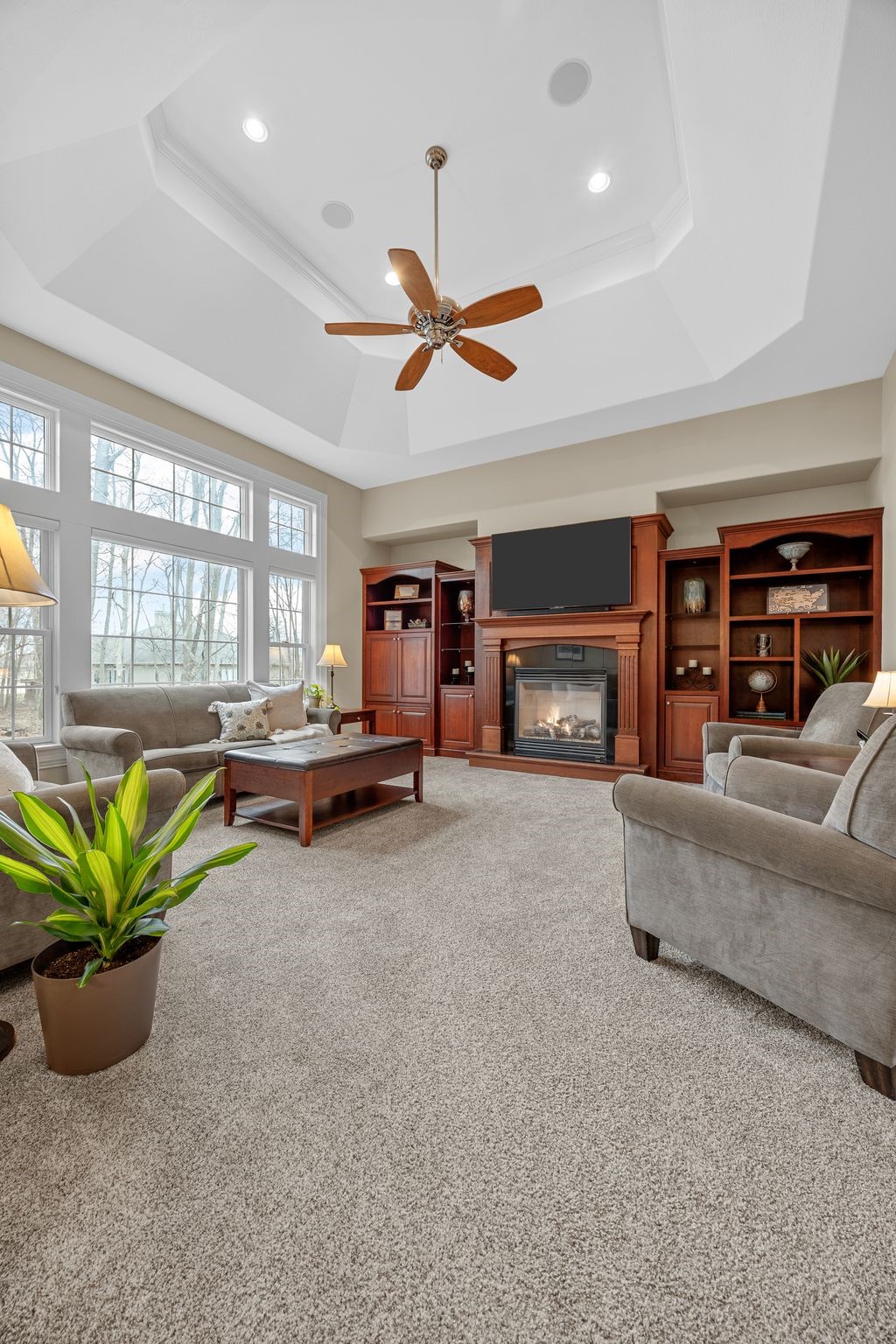 450 Hickory Court Robins IA 52328