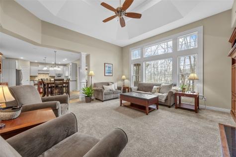 450 Hickory Court Robins IA 52328