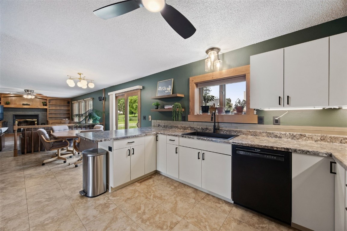 1720 Charleston Drive Marion IA 52302
