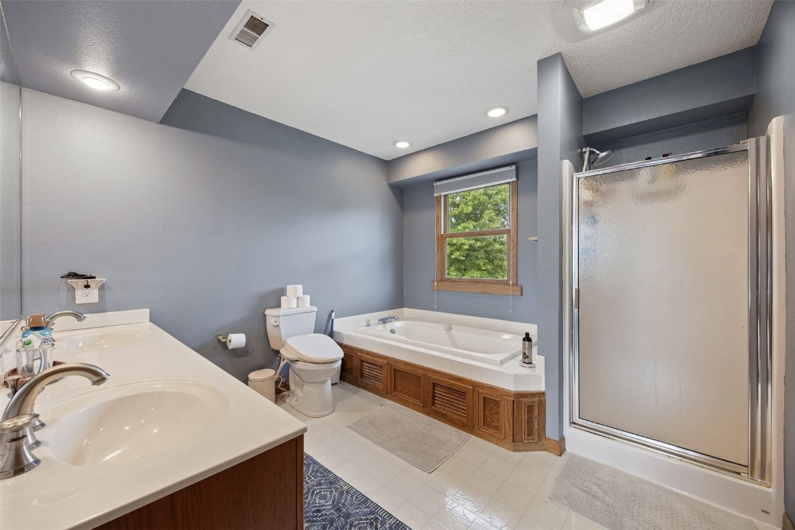 1720 Charleston Drive Marion IA 52302