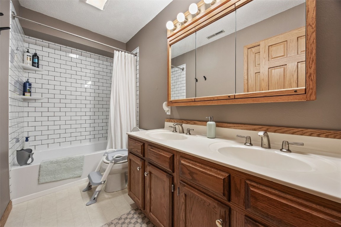 1720 Charleston Drive Marion IA 52302