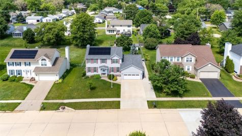 1720 Charleston Drive Marion IA 52302