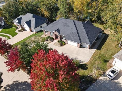 122 Lakota Court NE Cedar Rapids IA 52402