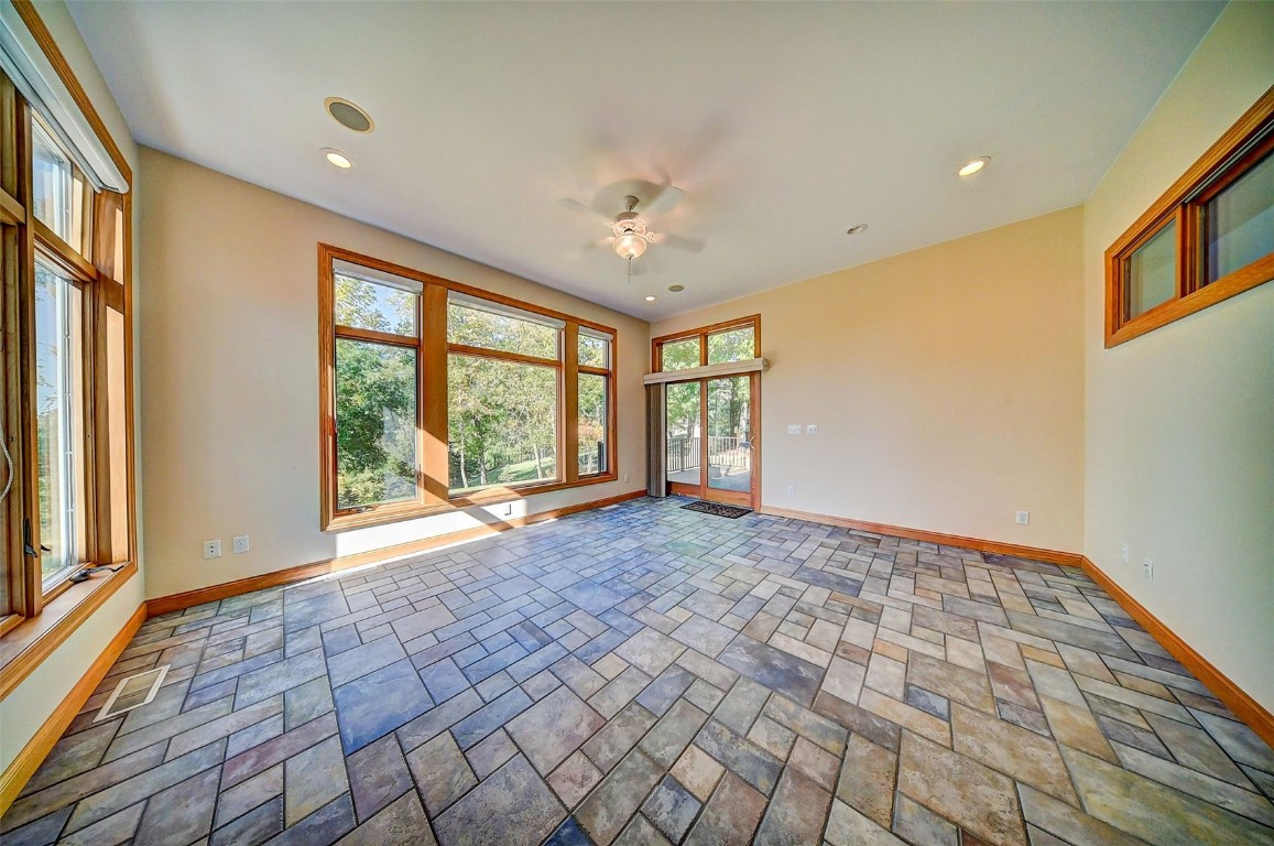 122 Lakota Court NE Cedar Rapids IA 52402