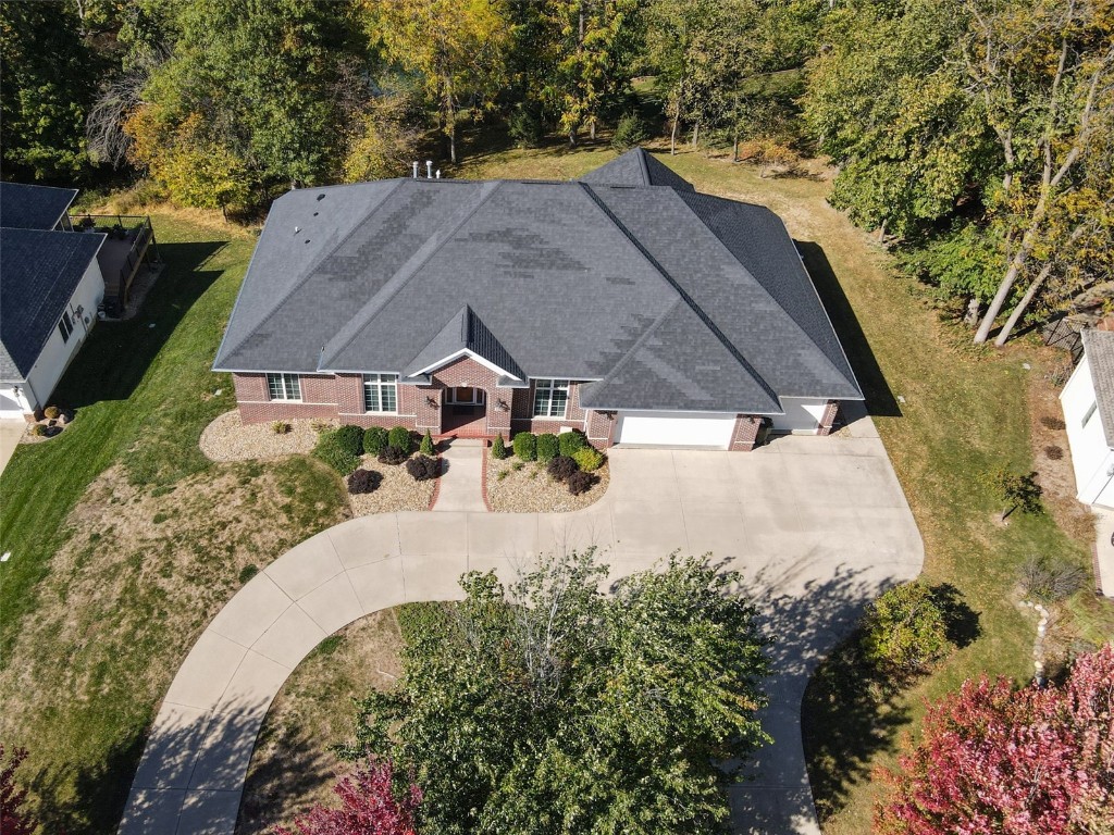 122 Lakota Court NE Cedar Rapids IA 52402