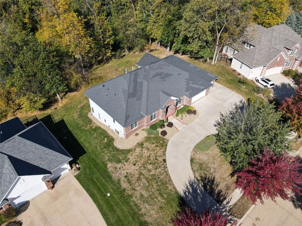 122 Lakota Court NE Cedar Rapids IA 52402