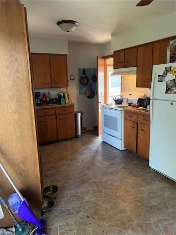 2125 Richard Drive NE Cedar Rapids IA 52402