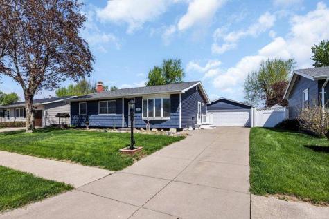 1060 West 10th Avenue Marion IA 52302