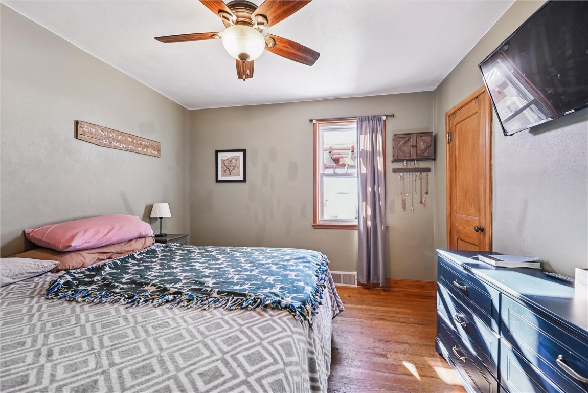 211 Fremont Street Blairstown IA 52209