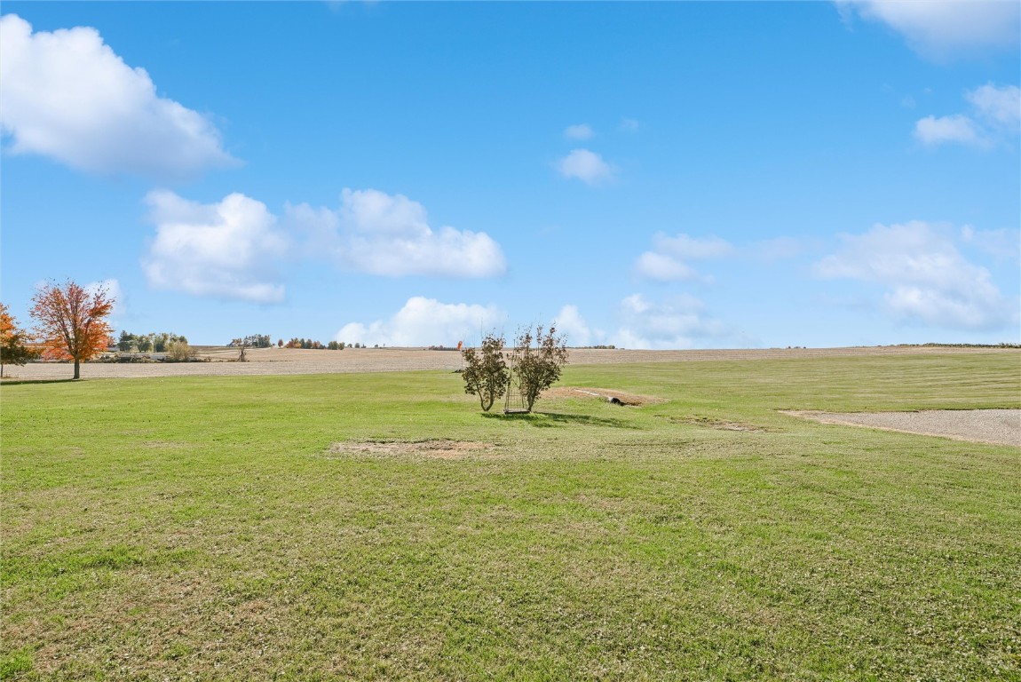 211 Fremont Street Blairstown IA 52209