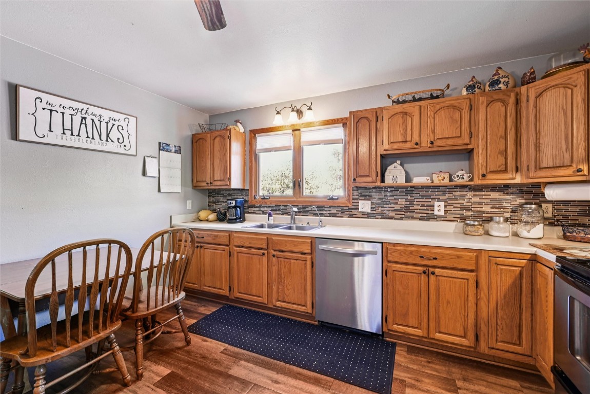 211 Fremont Street Blairstown IA 52209