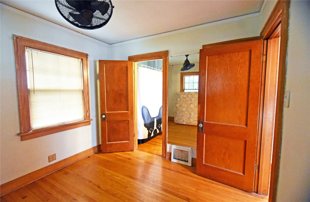 2121 E Avenue NE Cedar Rapids IA 52402