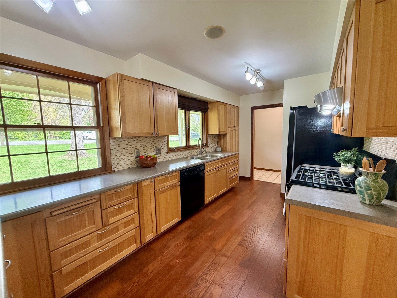 4261 Oak Leaf Lane NE Iowa City IA 52240