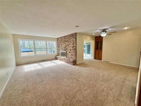 4261 Oak Leaf Lane NE Iowa City IA 52240