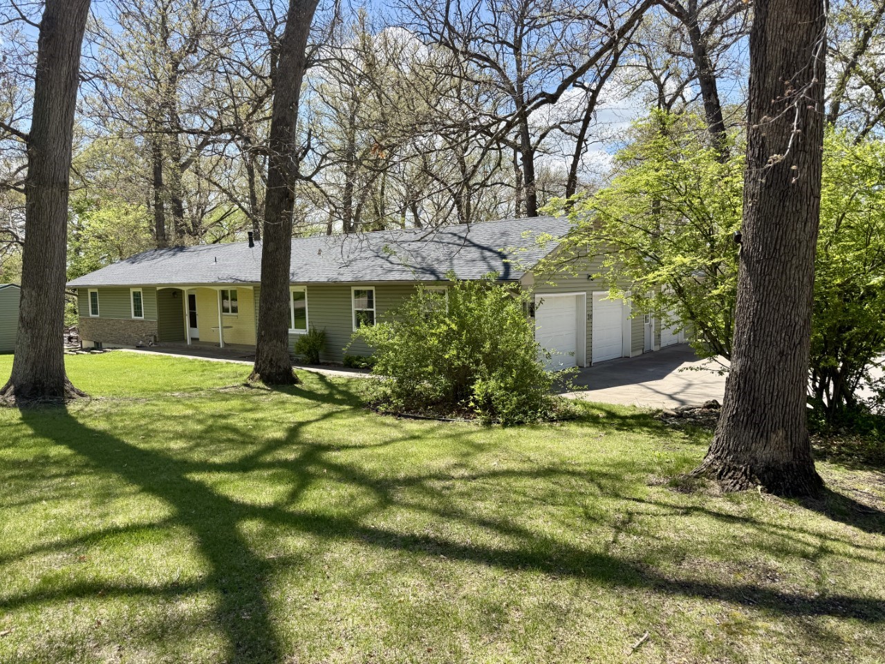 4261 Oak Leaf Lane NE Iowa City IA 52240