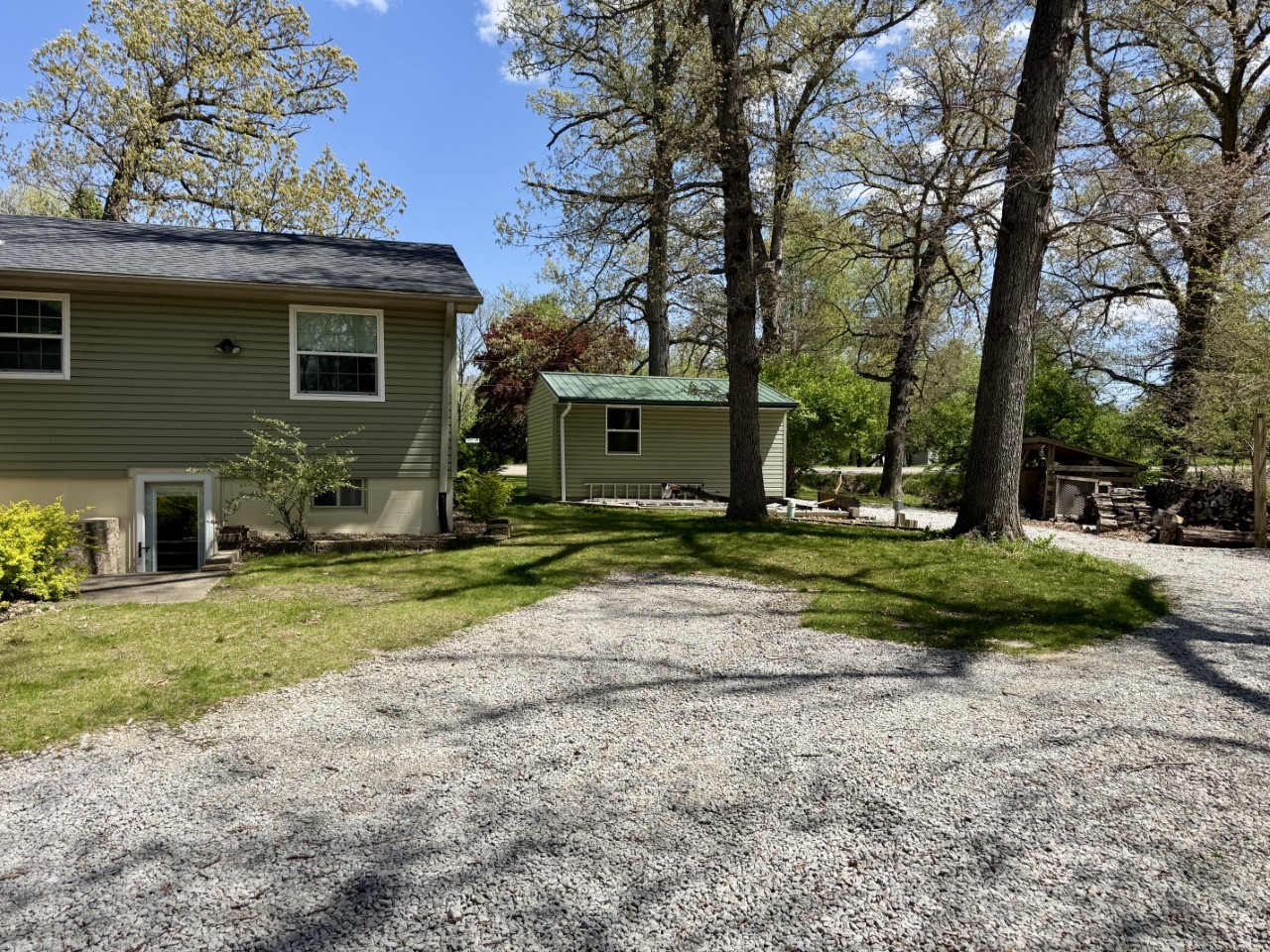 4261 Oak Leaf Lane NE Iowa City IA 52240