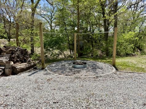 4261 Oak Leaf Lane NE Iowa City IA 52240