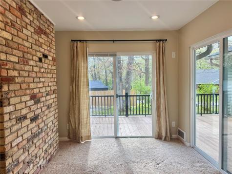 4261 Oak Leaf Lane NE Iowa City IA 52240
