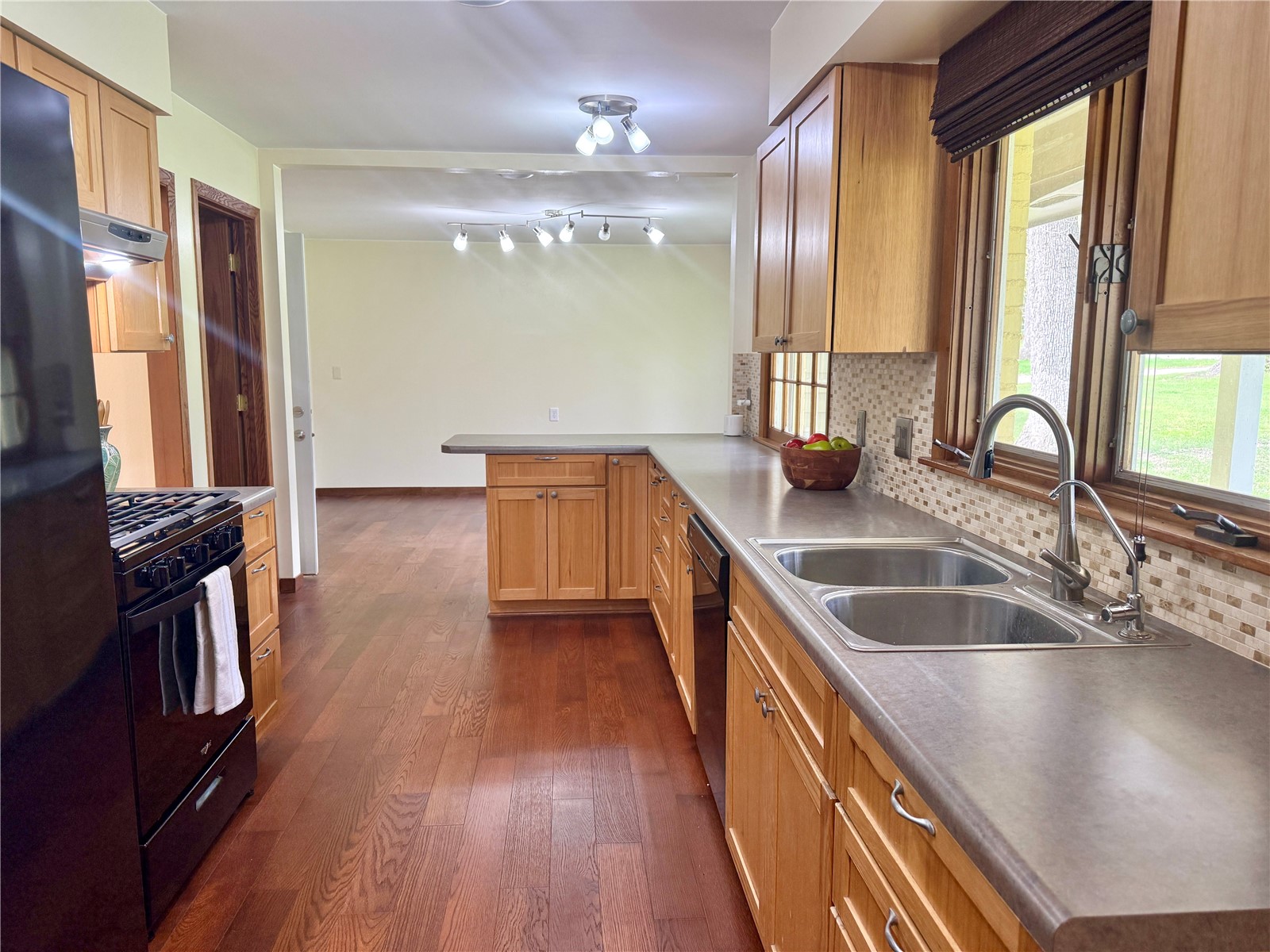 4261 Oak Leaf Lane NE Iowa City IA 52240