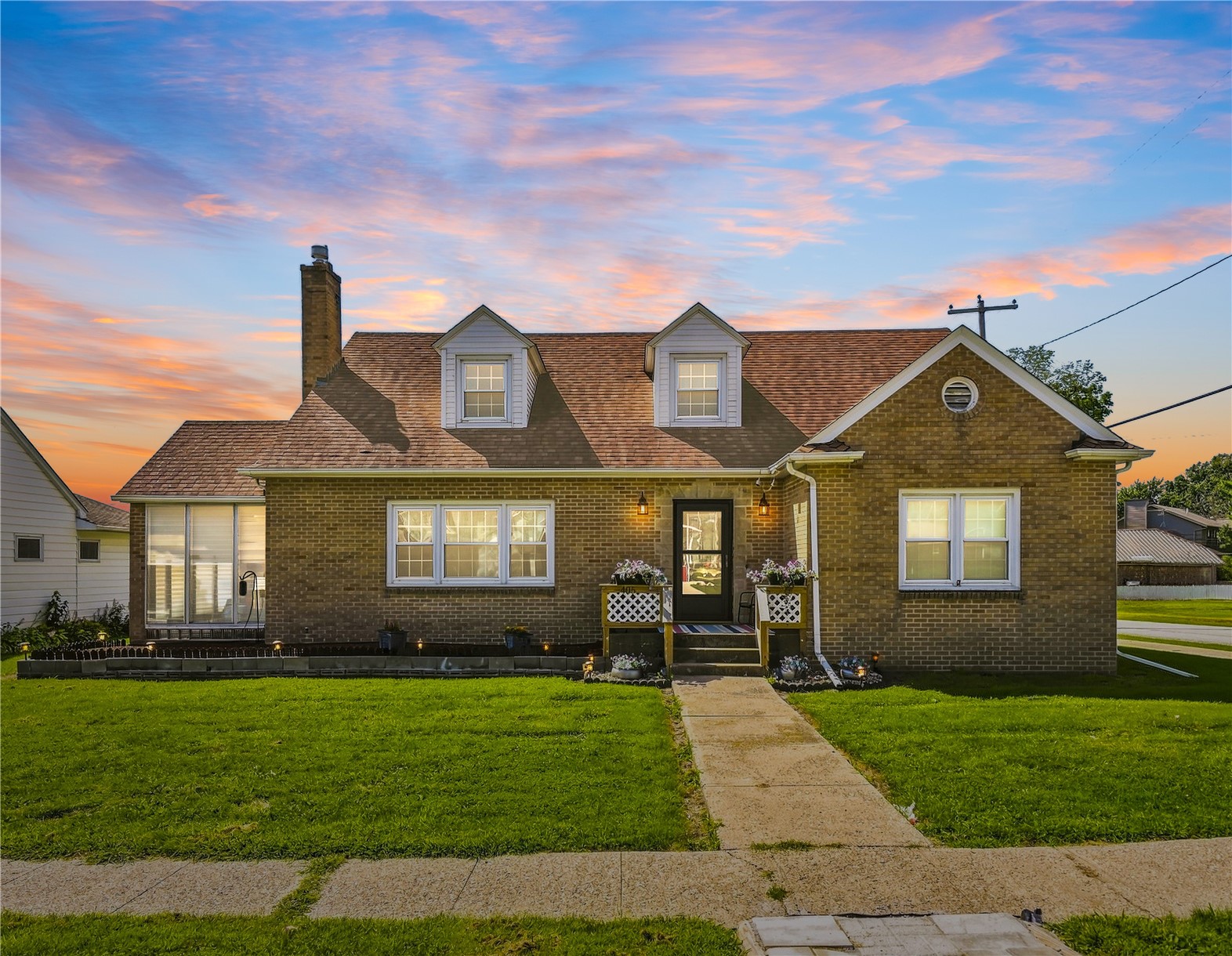 405 Washington Lowden IA 52255
