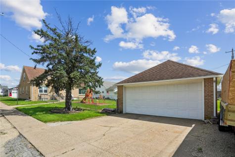 405 Washington Lowden IA 52255