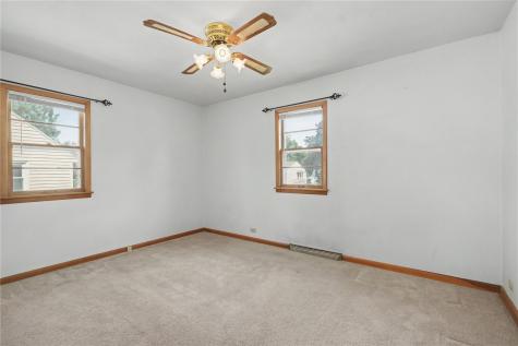 1627 Miami Drive NE Cedar Rapids IA 52402