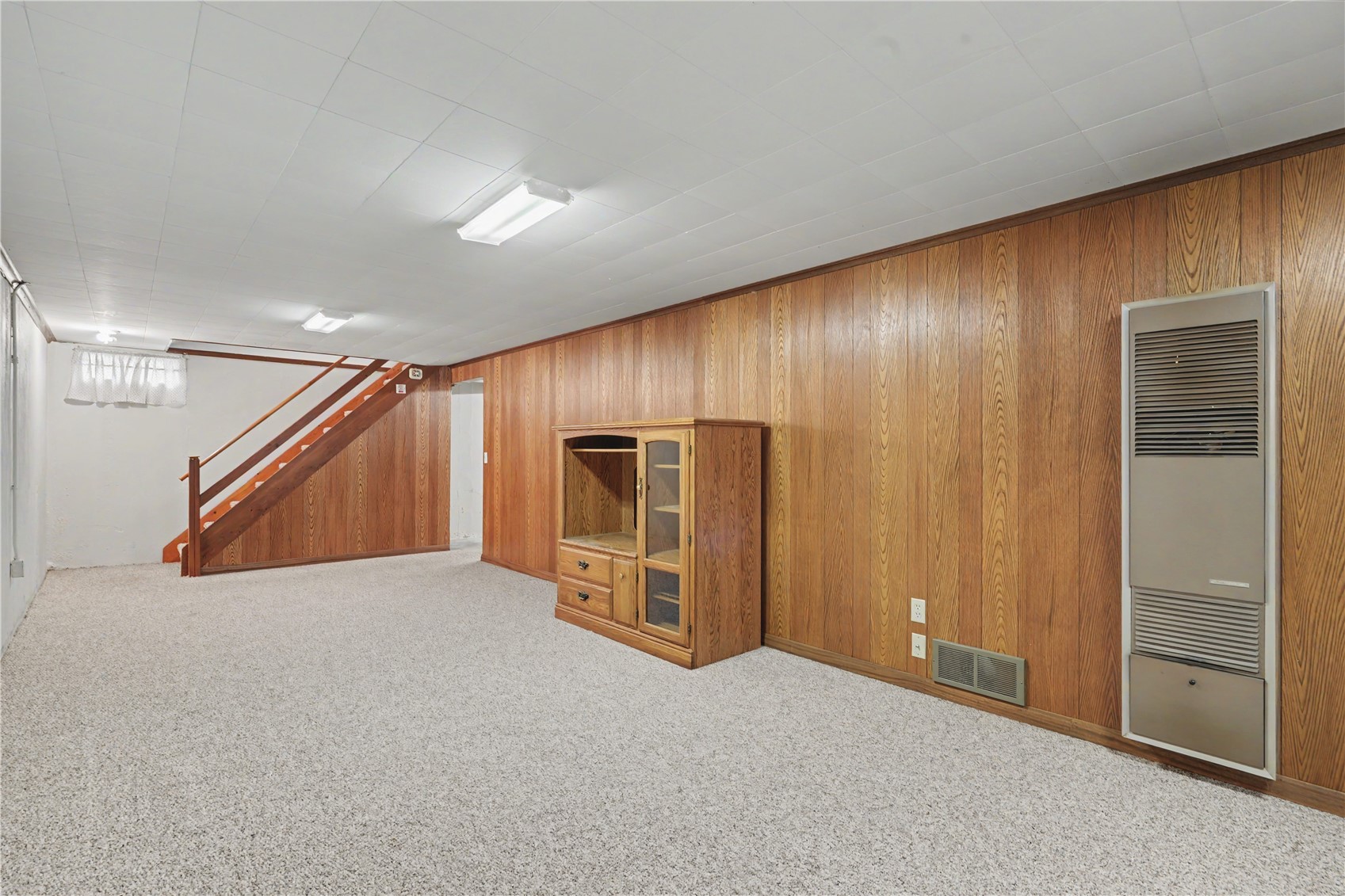 1627 Miami Drive NE Cedar Rapids IA 52402