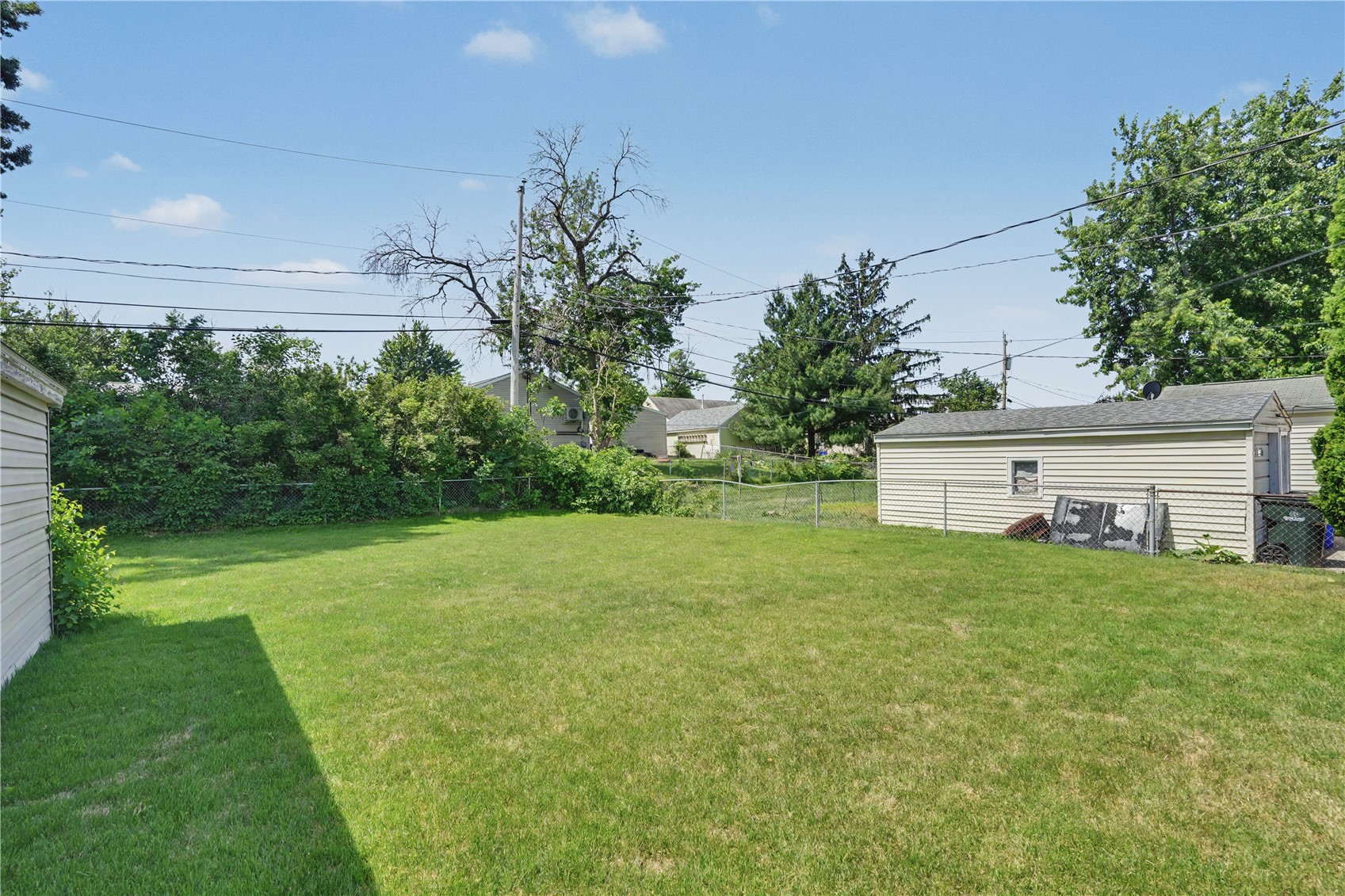 1627 Miami Drive NE Cedar Rapids IA 52402