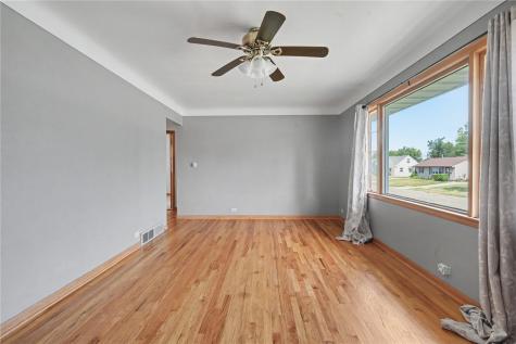 1627 Miami Drive NE Cedar Rapids IA 52402