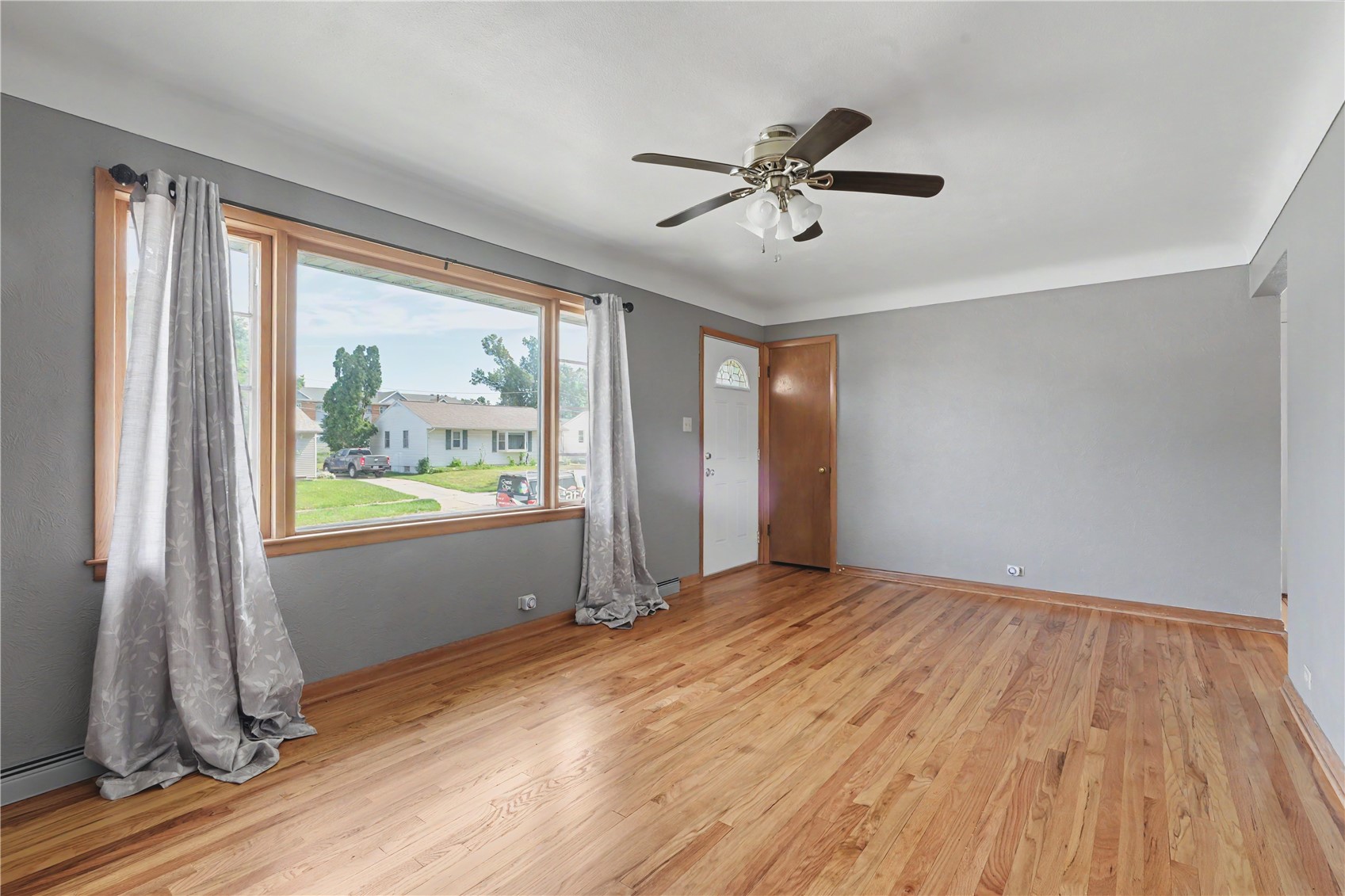 1627 Miami Drive NE Cedar Rapids IA 52402