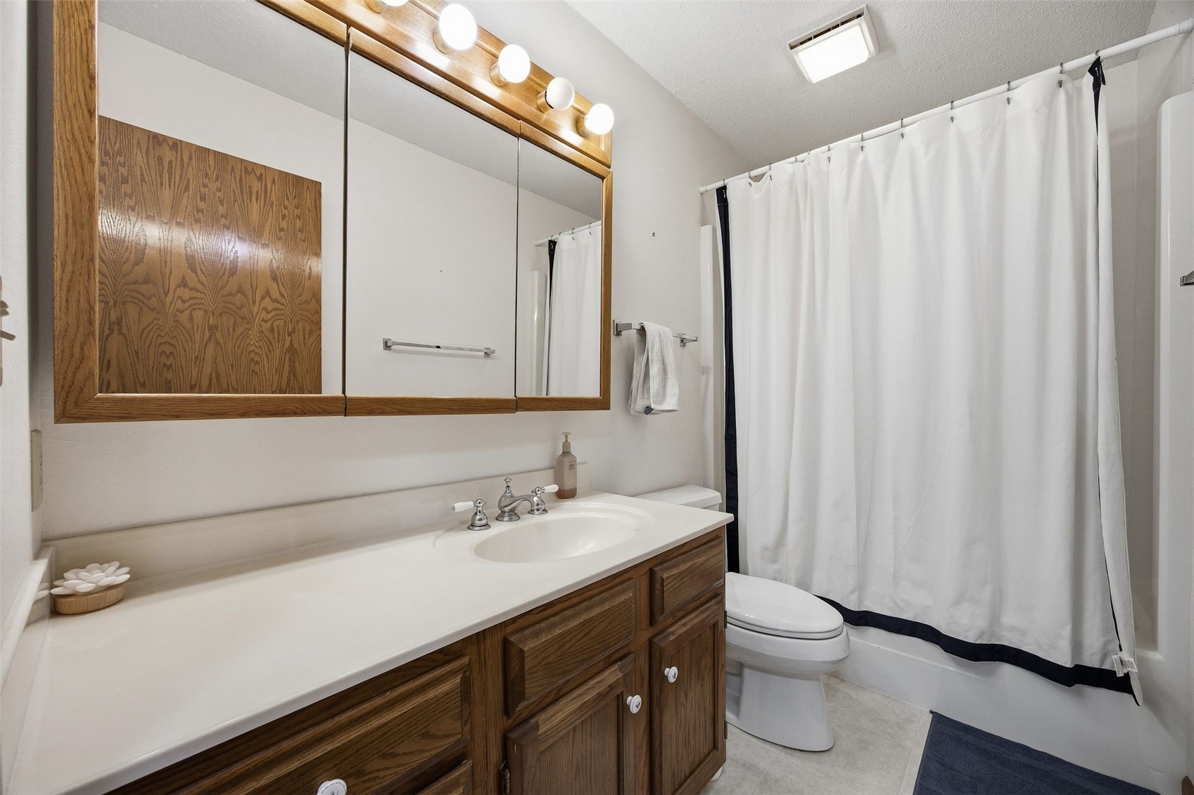 7412 Berkshire Drive NE Cedar Rapids IA 52402