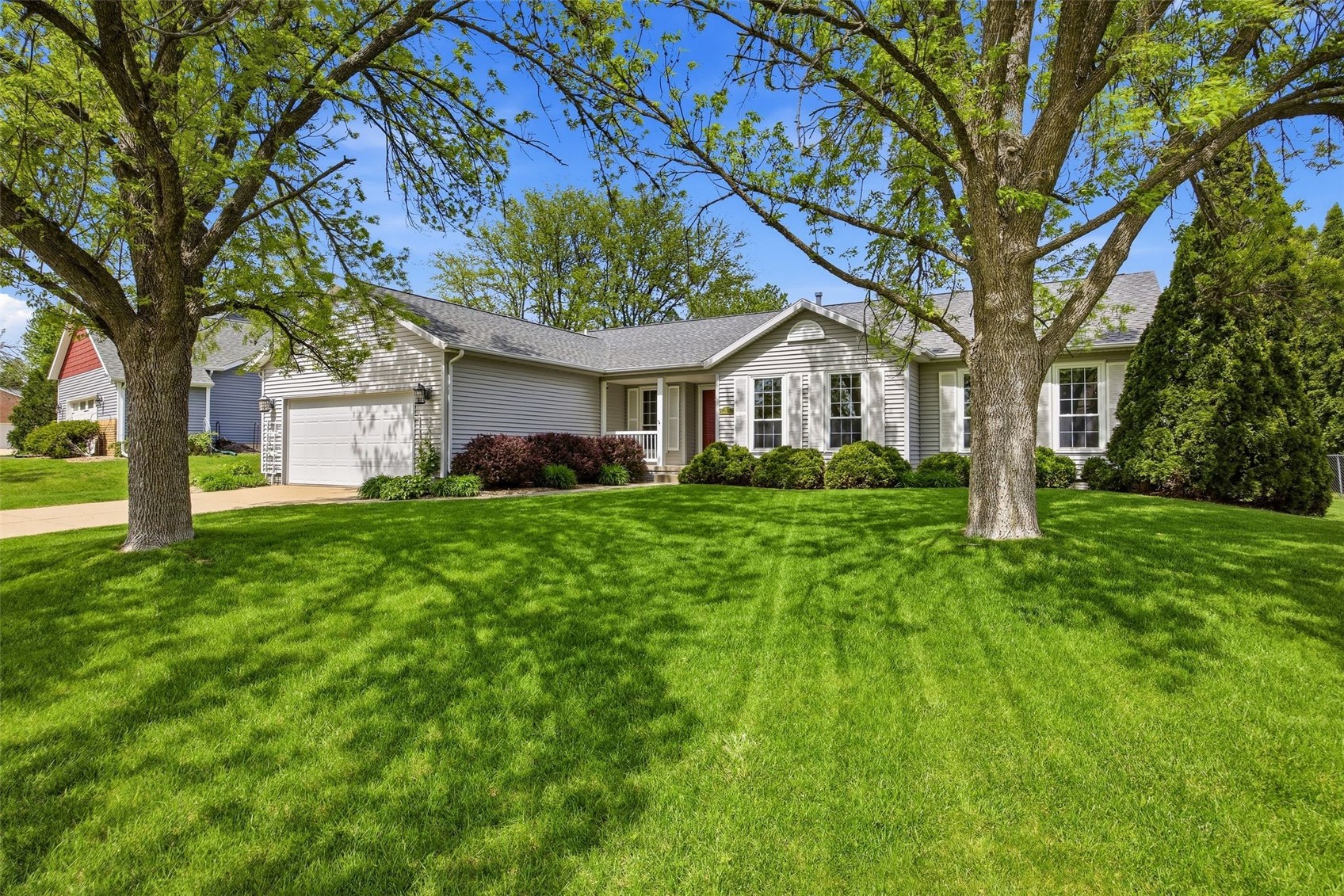 7412 Berkshire Drive NE Cedar Rapids IA 52402