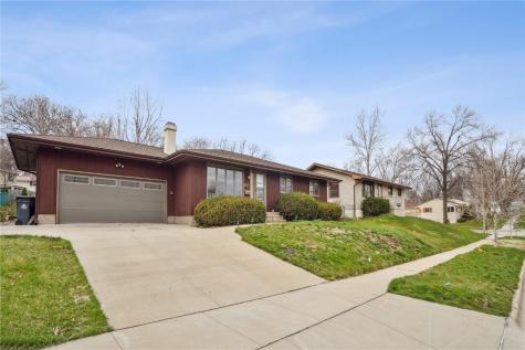 1617 Sierra Drive NE Cedar Rapids IA 52402