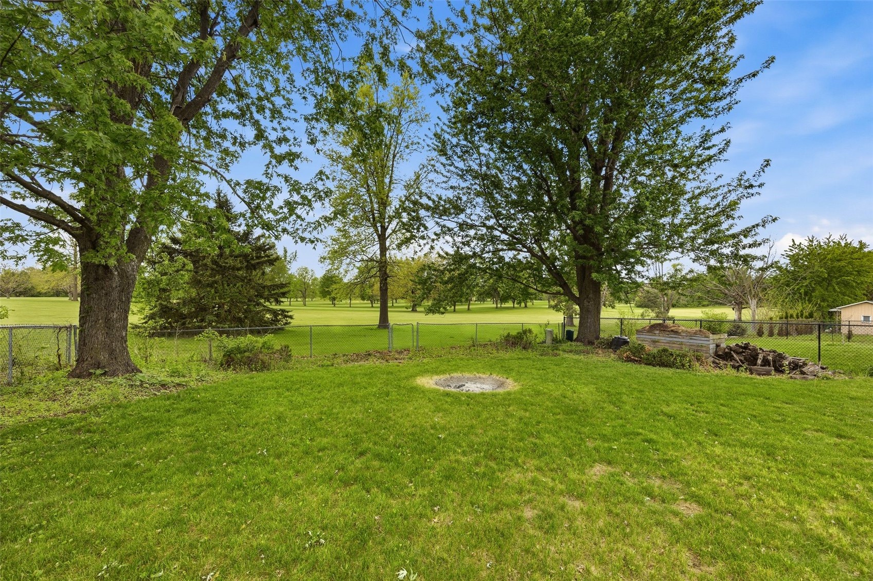 1715 Northbrook Drive NE Cedar Rapids IA 52402