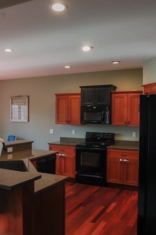 8133 98th Wyoming IA 52362