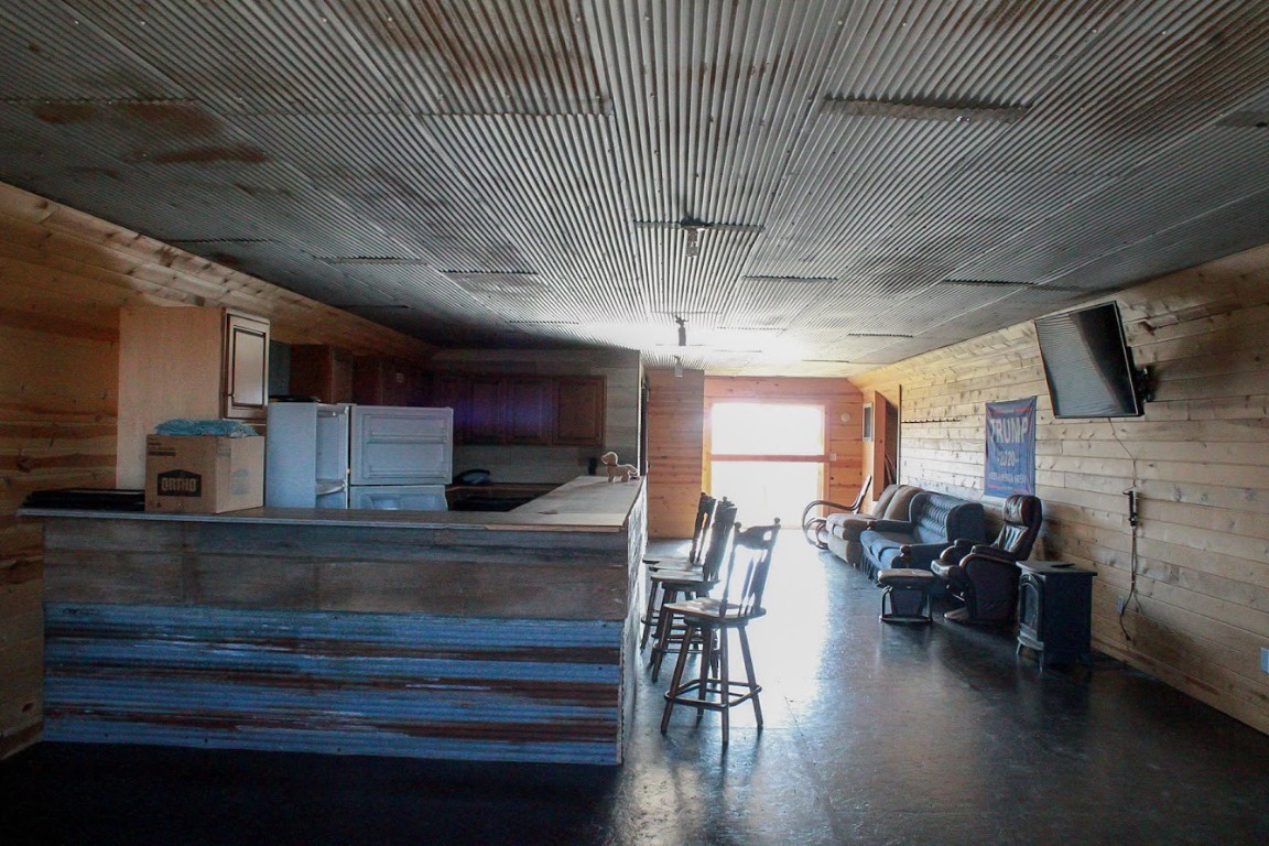 8133 98th Wyoming IA 52362
