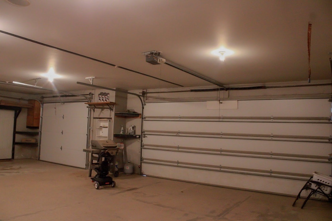8133 98th Wyoming IA 52362
