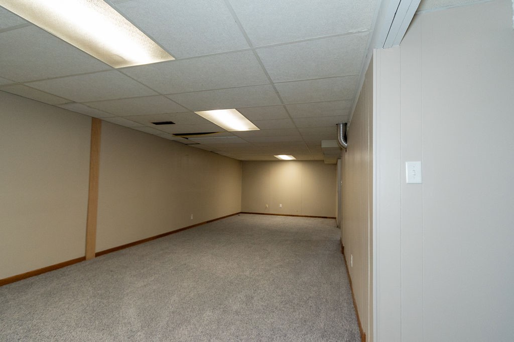 2825 O Avenue NW Cedar Rapids IA 52405