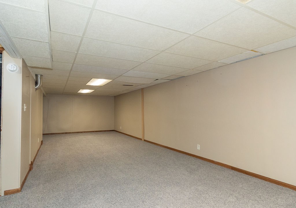 2825 O Avenue NW Cedar Rapids IA 52405