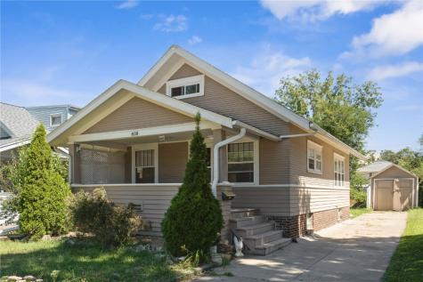 838 Daniels Street NE Cedar Rapids IA 52402