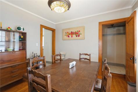 838 Daniels Street NE Cedar Rapids IA 52402