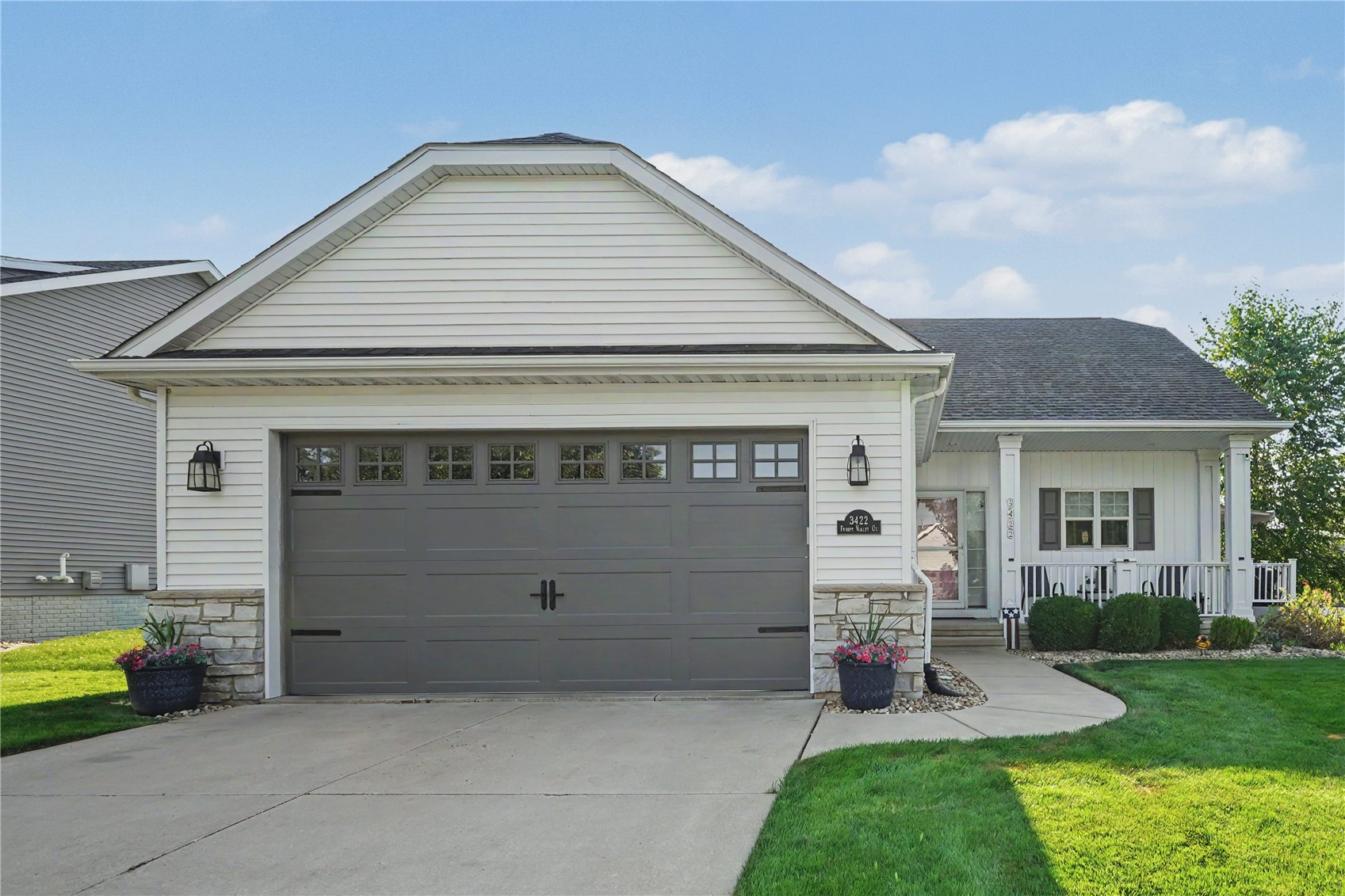 Cedar Rapids IA, 3422 Forest Valley Court NE