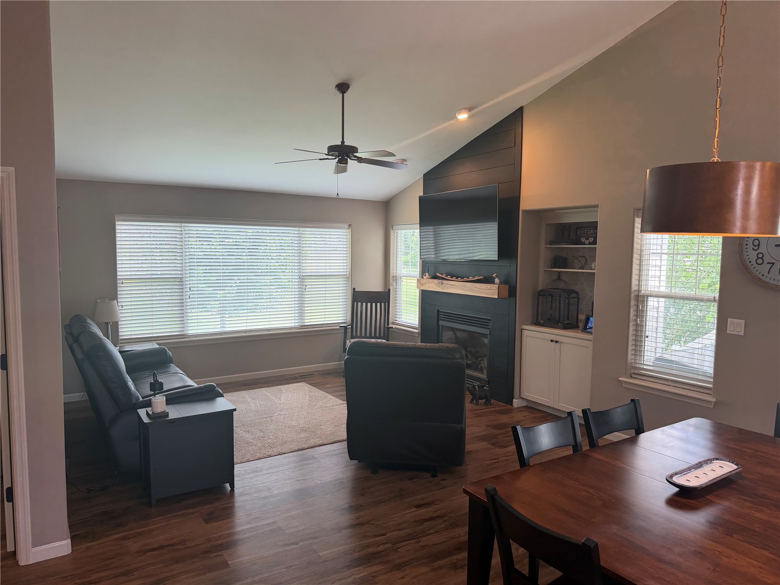 3422 Forest Valley Court NE Cedar Rapids IA 52411