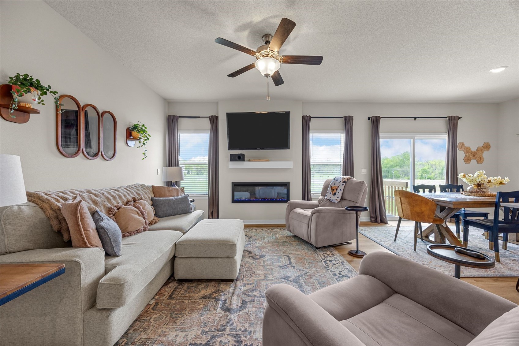 3381 Dreusicke Drive Coralville IA 52241