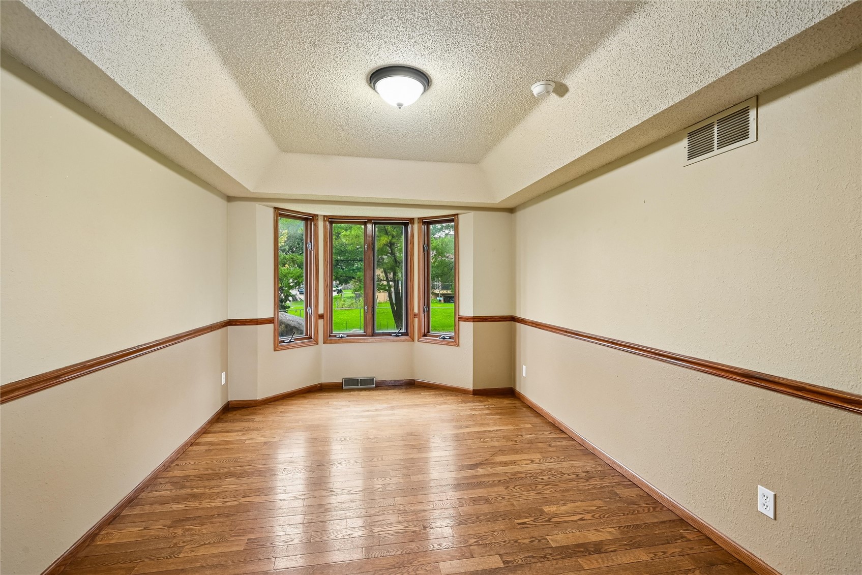 3485 Royal Avenue Marion IA 52302